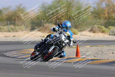 media/Nov-05-2022-SoCal Trackdays (Sat) [[f8d9b725ab]]/Turn 2 (1120am)/